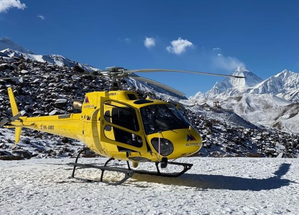 Chhukung to Lukla Helicopter Flight