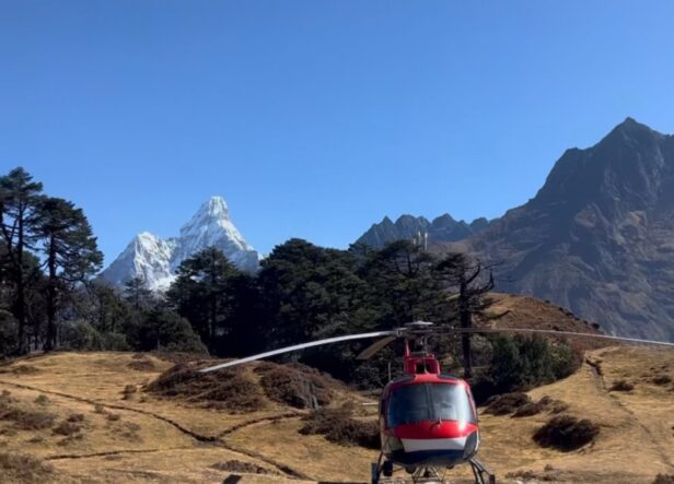 Everest Heli Tour with Overnight at Everest View Hotel