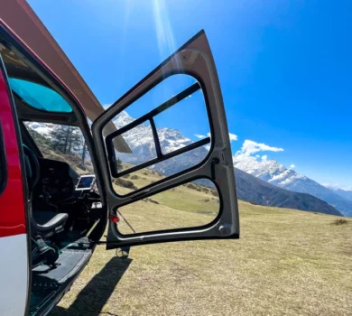tengboche to lukla helicopter flight